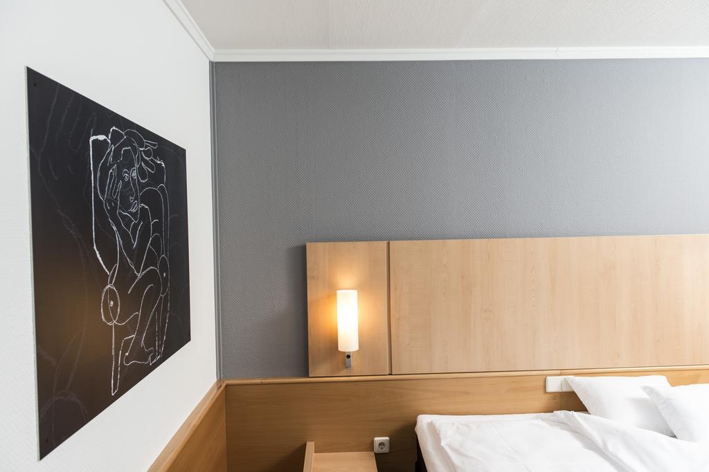 Ibis Hotel Eisenach Quarto foto
