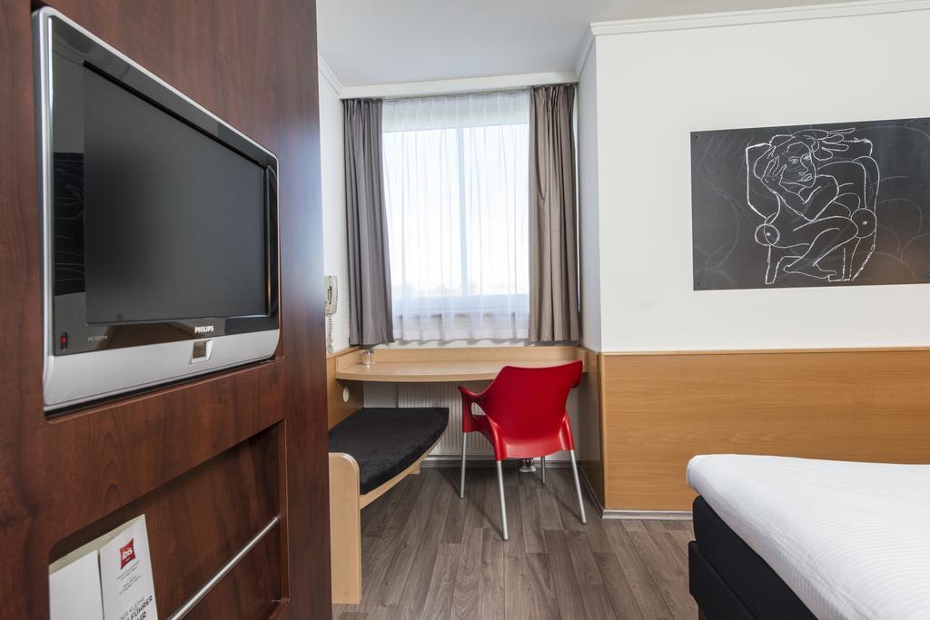 Ibis Hotel Eisenach Quarto foto